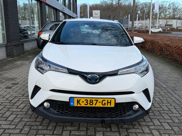 Toyota C-HR 1.8 Hybrid Dynamic | Camera | Navigatie | Stoelverwarming |