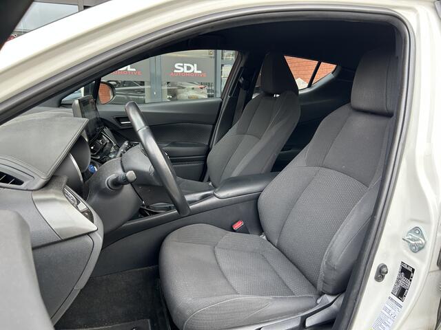 Toyota C-HR 1.8 Hybrid Dynamic // KEYLESS // LED // NAVI // CAMERA // PDC V+A // ADAPTIVE CRUISE // TREKHAAK!!