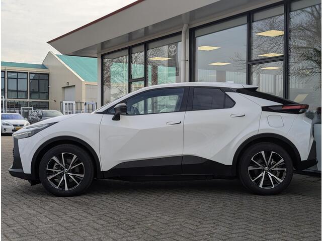 Toyota C-HR 2.0 Plug-in Hybrid 220 Business Plus | Stoel- stuurverwarming | BSM | ACC | PDC rondom | Camera | Prisma led | Keyless