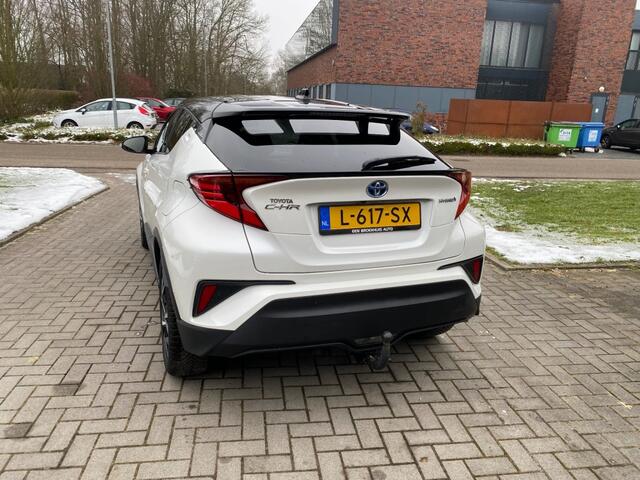 Toyota C-HR 1.8 HYBRID BI-TONE