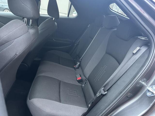 Toyota C-HR 1.8 Hybrid 140 First Edition | NL AUTO | AUTOMAAT | DODEHOEKDETECTIE