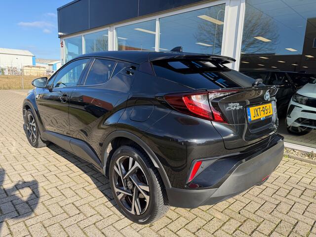 Toyota C-HR 1.8 Hybrid Style Metallic | 1 jaar garantie inclusief