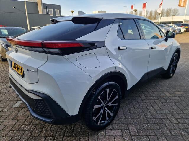 Toyota C-HR 2.0 Plug-in Hybrid 220 Dynamic