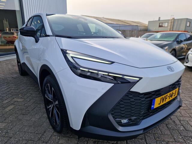 Toyota C-HR 2.0 Plug-in Hybrid 220 Dynamic