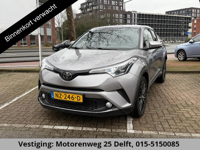 Toyota C-HR 1.2 Executive | Navigatie | Cruise Control | Stoelverwarming | Parkeersensoren Voor en Achter |