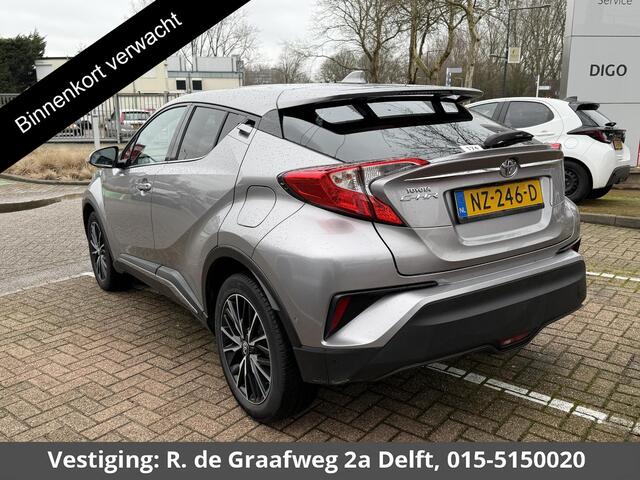 Toyota C-HR 1.2 Executive | Navigatie | Cruise Control | Stoelverwarming | Parkeersensoren Voor en Achter |