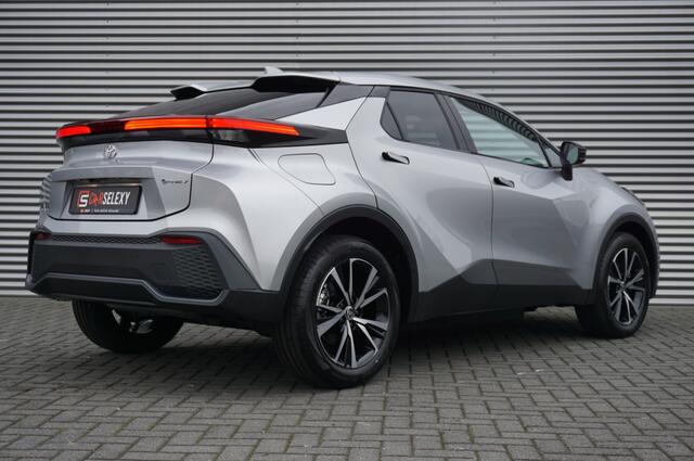 Toyota C-HR 2.0 PHEV 220PK Dynamic NIEUW | LUXE