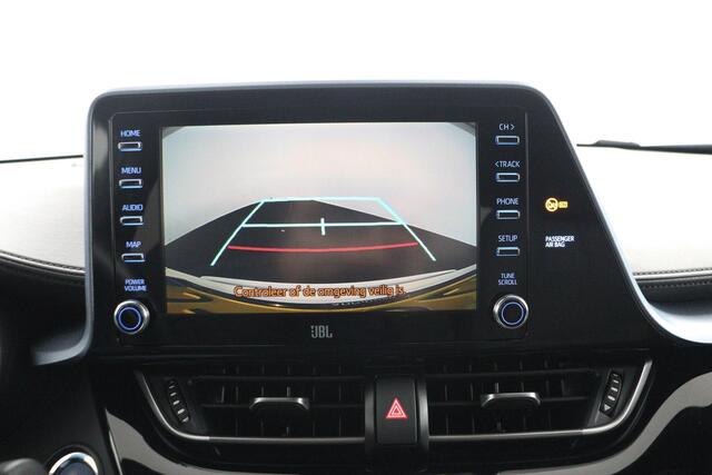 Toyota C-HR 1.8 Hybrid First Edition | Apple Carplay/Android Auto | Parkeer sensoren | Navigatie | Stoelverwarming |
