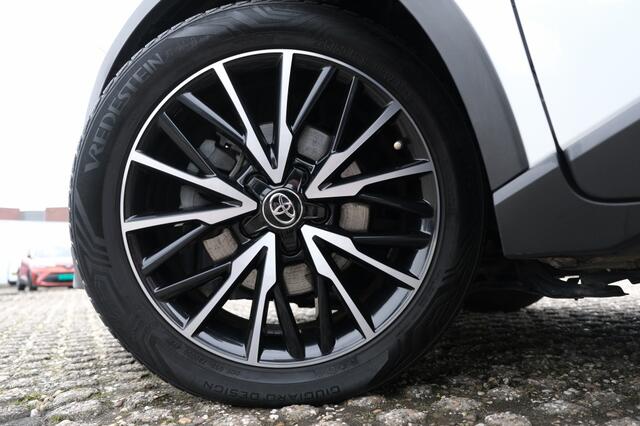 Toyota C-HR 1.8 Hybrid Premium Automaat | Verwarmbaar stuurwiel | JBL Premiu