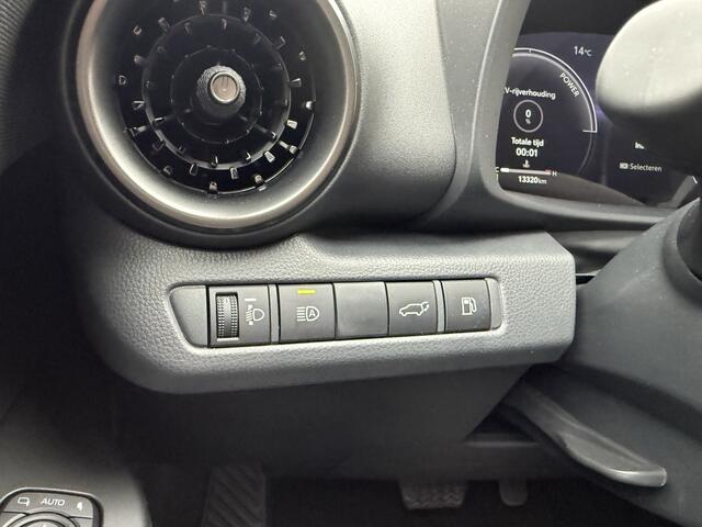 Toyota C-HR 1.8 Hybrid 140 Bi-Tone | Elek. achterklep | Stuur/stoelverwarm.