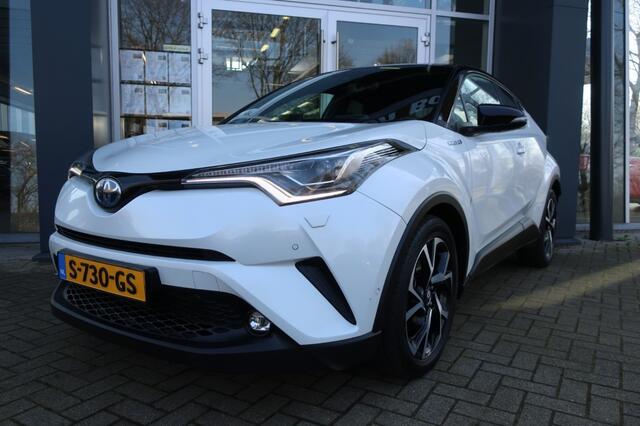 Toyota C-HR 1.8 HYBRID, Trekhaak, Navi, Clima, PDC Rondom, etc