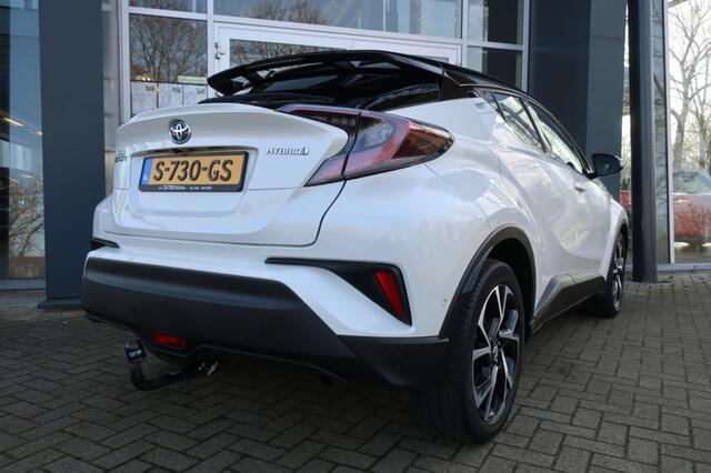 Toyota C-HR 1.8 HYBRID, Trekhaak, Navi, Clima, PDC Rondom, etc