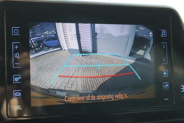 Toyota C-HR 1.8 Hybrid Dynamic Blindspot | Trekhaak | JBL | Parkeersensoren