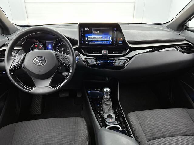 Toyota C-HR 1.8 Hybrid Dynamic | Stoelverwarming | Achteruitrijcamera | Dealeronderhouden | Leseman opg 21-2