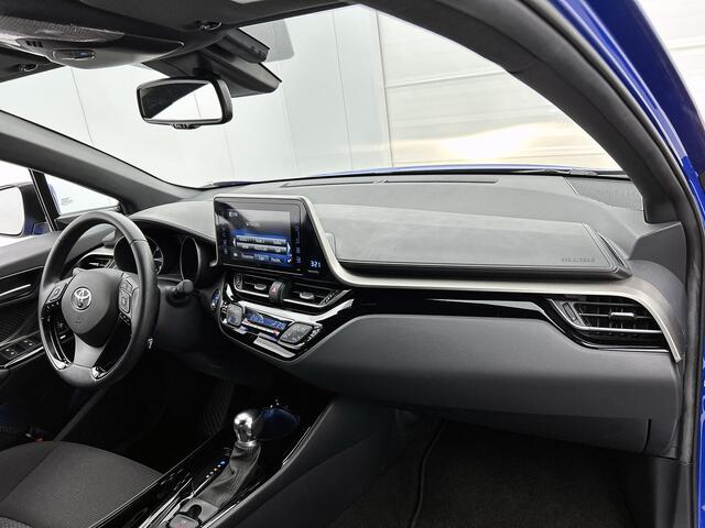 Toyota C-HR 1.8 Hybrid Dynamic | Stoelverwarming | Achteruitrijcamera | Dealeronderhouden | Leseman opg 21-2