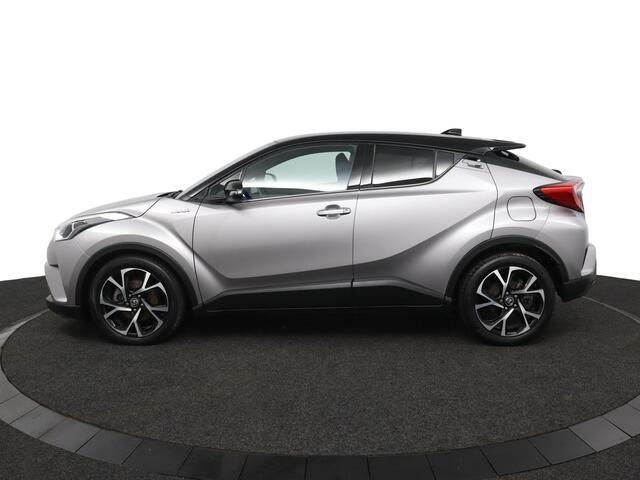 Toyota C-HR 1.8 Hybrid Bi-Tone | Stoelverwarming | Camera | Adaptieve Cruise Control | Lichtmetalen Velgen |
