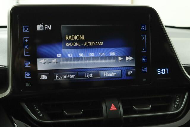 Toyota C-HR 1.8 Hybrid Executive Ultimate | Leder Alcantara | JBL Audio | Navigatie | Adaptieve Cruise Control |