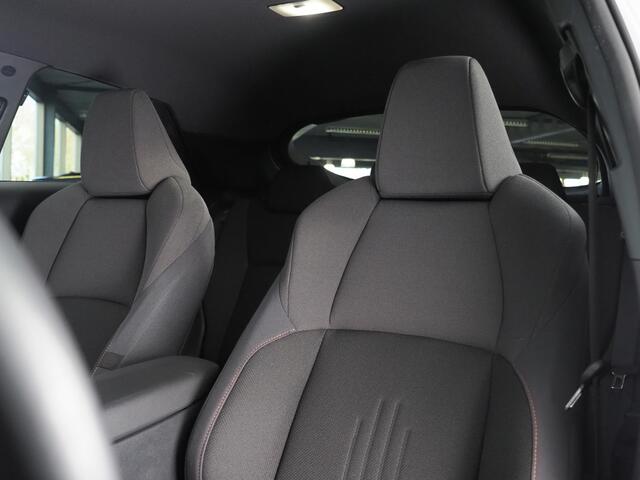 Toyota C-HR 2.0 Plug-in Hybrid 220 Dynamic | Apple carplay & Android auto | Stuurwiel verwarming | Oplaad mogelijkheid |