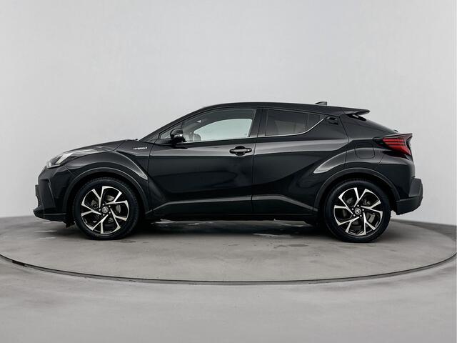 Toyota C-HR 2.0 Hybrid First Edition 12-02 aangemeld Leseman