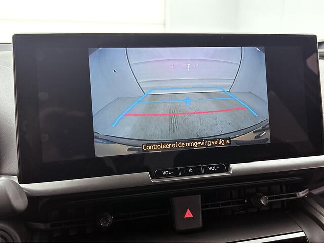 Toyota C-HR 1.8 Hybrid 140 First Edition Bi Tone | Stuur - Stoel ververwarming | PDC rondom | Full screen navigatie |