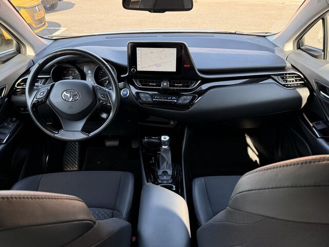 Toyota C-HR 2.0 Hybrid Dynamic Navi / Adapt. Cruise / Camera / Telefoon / DAB+