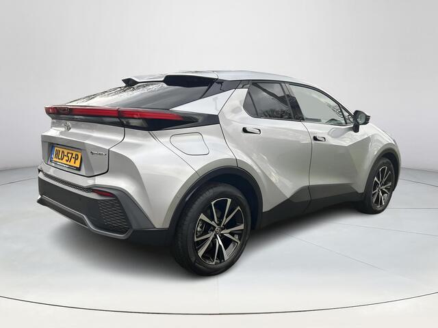 Toyota C-HR 2.0 Plug-in Hybrid 220 First Edition