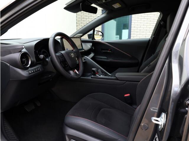 Toyota C-HR 2.0 PHEV 220 GR Sport | Leder/Alcantara | JBL | Memory Seat