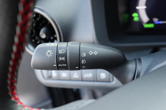 Toyota C-HR 2.0 Plug-in Hybrid 220 GR SPORT, JBL, Parkeersensoren, Elek achterklep, BSM.