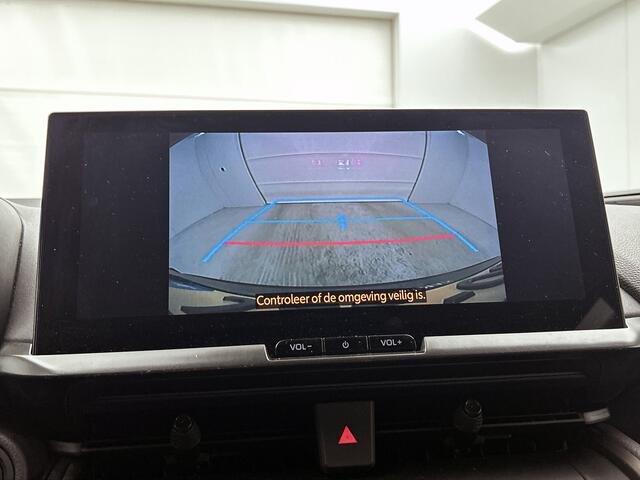 Toyota C-HR 1.8 Hybrid 140 First Edition | BTW voertuig | Stoel en stuurwielverwarming |