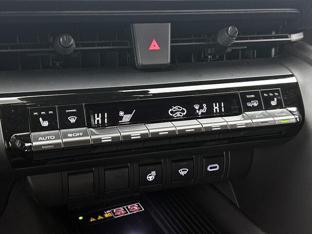 Toyota C-HR 1.8 Hybrid 140 First Edition | Stoel + Stuur + Voorruitverwarming | Blindspot | Groot Scherm | LED |