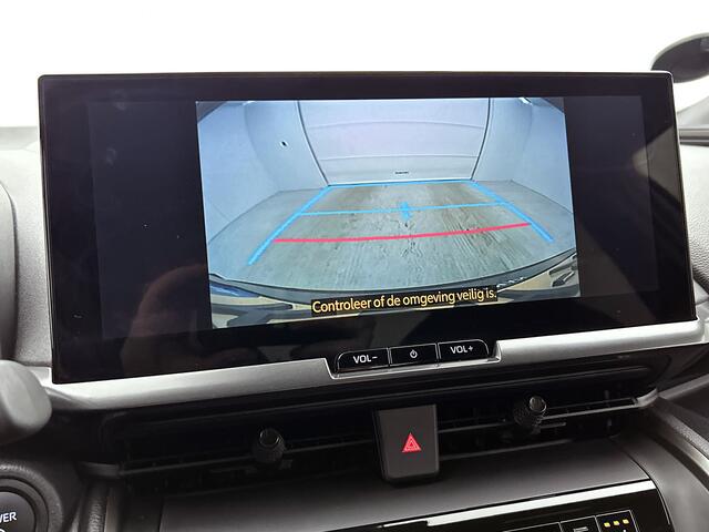 Toyota C-HR 1.8 Hybrid 140 First Edition | BTW Voertuig | Stoelverwarming |