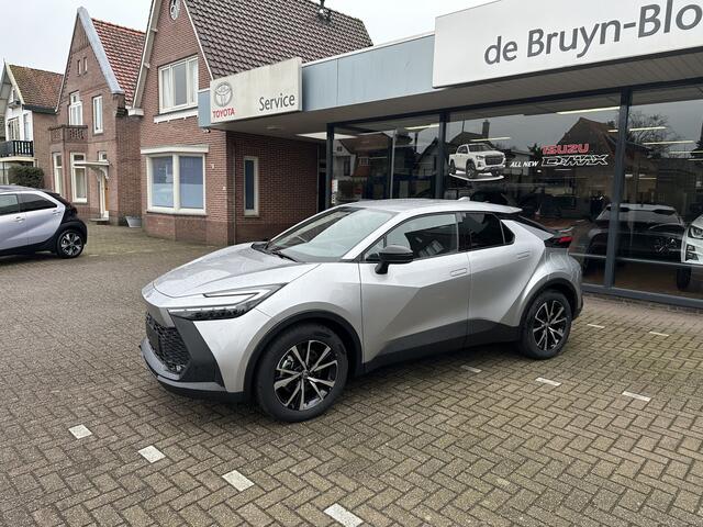 Toyota C-HR 2.0 Plug-in Hybrid 220 Dynamic Toyota navigatie / Apple Carplay / Android Auto / parkeersensoren voor en achter / adaptive cruise control / stoel- en stuurwielverwarming / parkeercamera / Toyota 10 jaar garantie programma / Toyota Pechhulppas / rijklaarpr