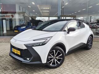 toyota-c-hr-2.0-phev-220-first-edit