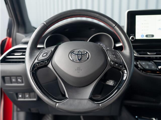 Toyota C-HR 1.8 Hybrid GR-Sport | Bi-Tone | Trekhaak | Dodehoek sensoren | Stoel & Stuur verw. | 19'' | Prijs Rijklaar!!