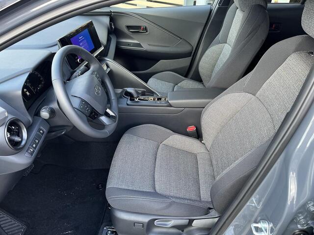 Toyota C-HR 2.0 Plug-in Hybrid 220 Dynamic | Nu met EXTRA INRUILVOORDEEL VAN ¤ 2.000,-