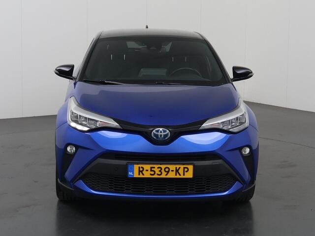 Toyota C-HR 1.8 Hybrid Style | Trekhaak | Dodehoekdetectie | Achteruitrijcamera | Apple Carplay/Android Auto | Cruise Control Adaptief | DAB |