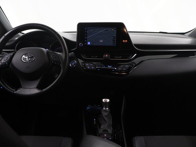 Toyota C-HR 1.8 Hybrid Style | Trekhaak | Dodehoekdetectie | Achteruitrijcamera | Apple Carplay/Android Auto | Cruise Control Adaptief | DAB |