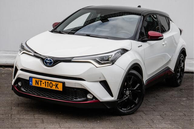 Toyota C-HR 1.8 Hybrid Bi-Tone Plus Trekhaak/ Lederen int./ Stuur+stoelverwarming/ Camera/ Blindspot/ JBL audio