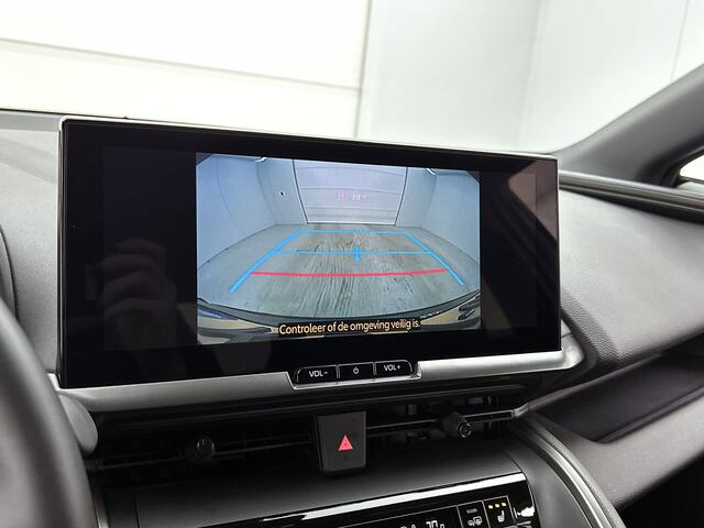 Toyota C-HR 1.8 Hybrid 140 First Edition | Navigatie | Climate control | LM velgen | Winterpakket |