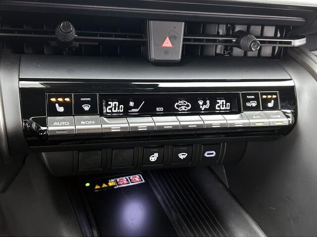 Toyota C-HR 1.8 Hybrid 140 First Edition | Navigatie | Climate control | LM velgen | Winterpakket |