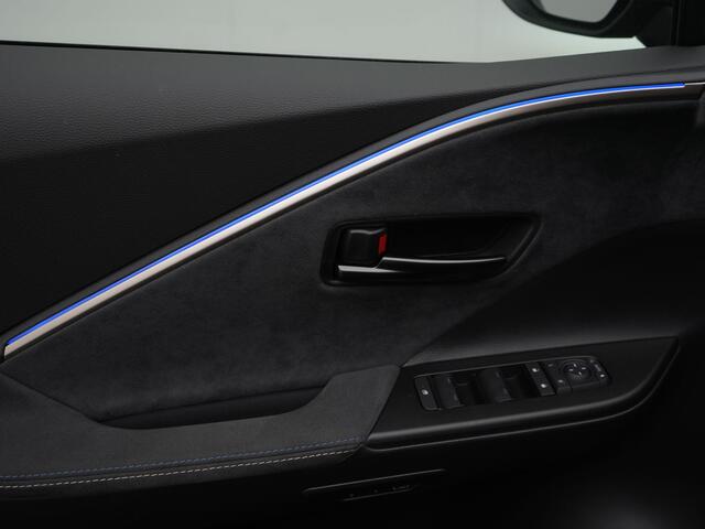 Toyota C-HR 2.0 Plug-in Hybrid 220 Executive