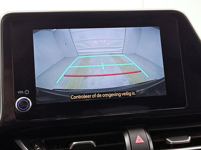 Toyota C-HR 1.8 Hybrid Dynamic | Stoelverwarming | Dodehoekdetectie | Apple CarPlay/ Android Auto |
