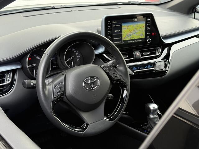 Toyota C-HR 2.0 Hybrid Team D | ACC | Camera | Keyless | Dodehoek | 18 inch