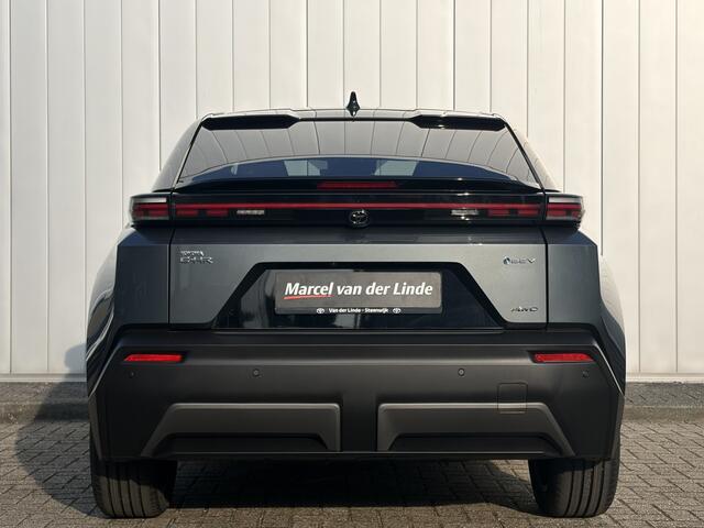 Toyota C-HR Executive AWD 77 kWh Nieuw NL Auto Panorama Bi-Tone 360 Camera Stoel Stuur Verwamd