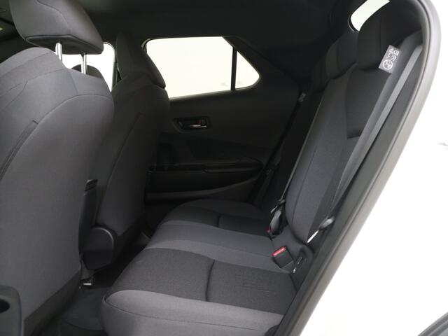 Toyota C-HR 2.0 PHEV 220PK Dynamic Winterpack Camera Carplay Navigatie