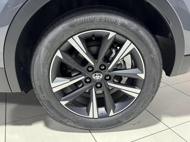 Toyota C-HR 2.0 Plug-in Hybrid 220 Dynamic | Direct Leverbaar |