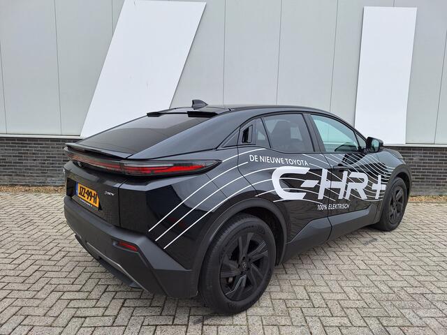 Toyota C-HR First Edition 77 kWh PDC v+a Navi WLTP 607km actieradius