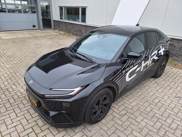 Toyota C-HR First Edition 77 kWh PDC v+a Navi WLTP 607km actieradius