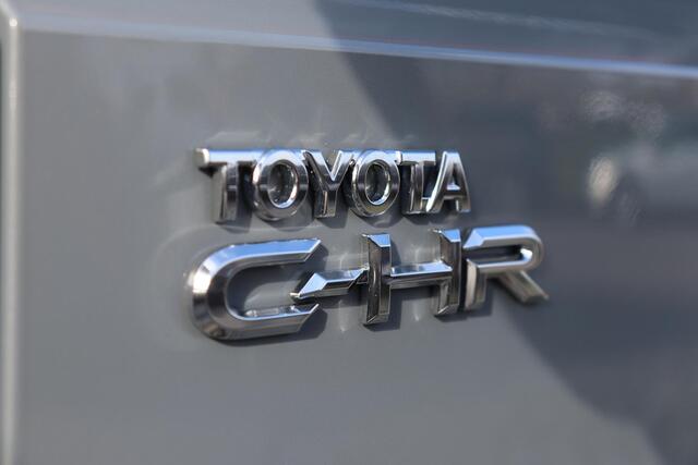 Toyota C-HR First Edition 77 kWh, Apple Carplay / Android Auto ,Adaptieve cruise control.