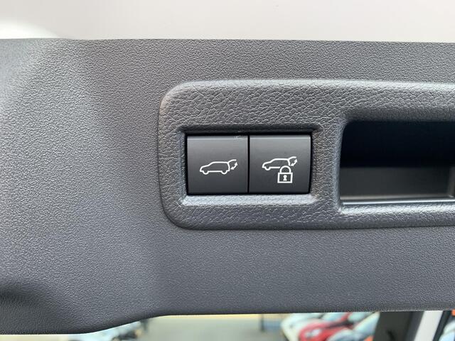 Toyota C-HR First Edition 77 kWh